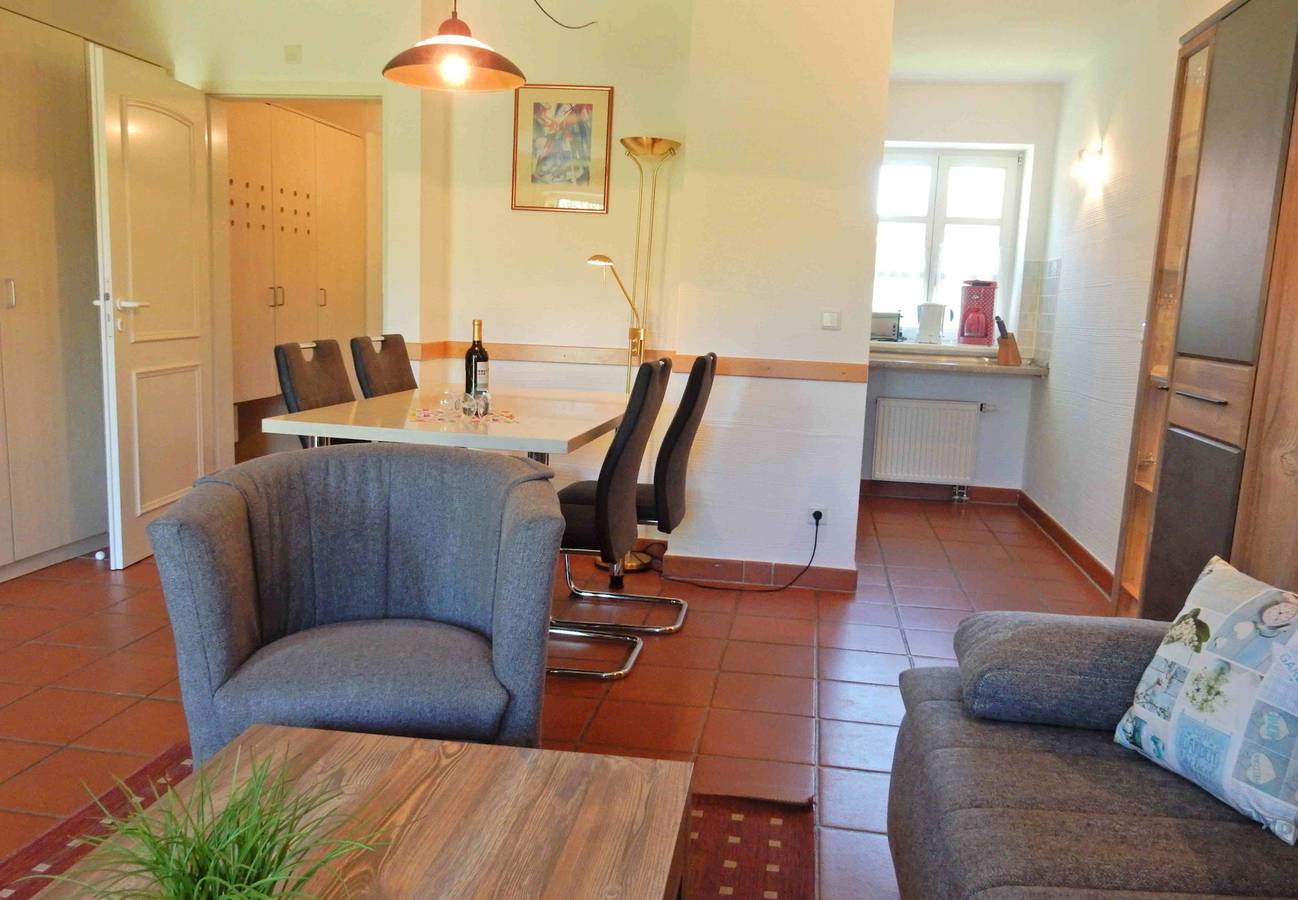 Entire holiday apartment, Ferienparadies Rugana D07 in Kreptitz, Dranske