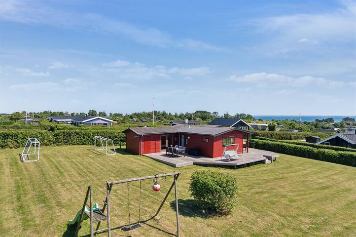Feriehus for 5 personer, med hage og terrasse, dyr tillatt i Ebeltoft
