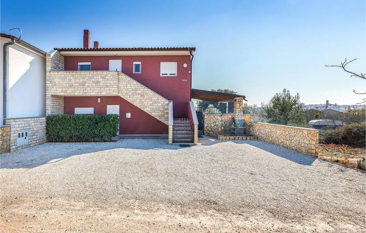 Dom dla 14 osób, z basen i taras w Peroj