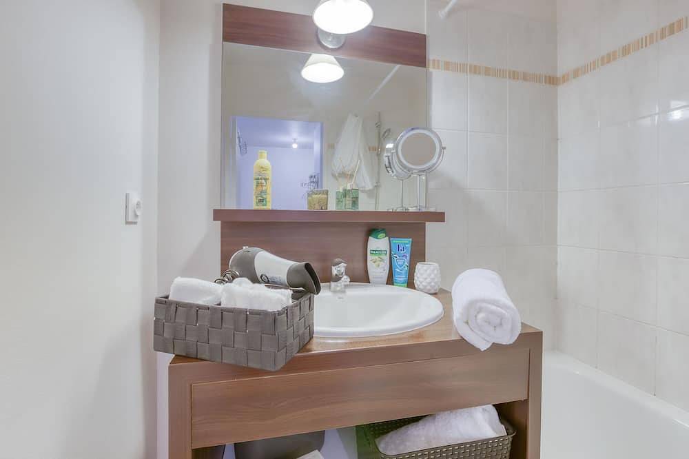 Entire apartment, Beautiful 🌹🎢 5 min from Disney🌹Parking Private in Montévrain, Seine-et-Marne