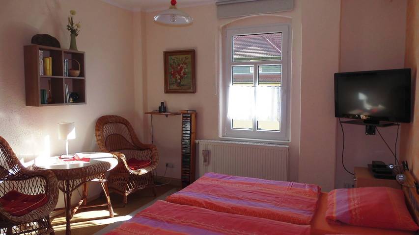 Ferienwohnung für 4 Personen, mit Terrasse und Garten sowie Pool und Sauna in Rathmannsdorf - 3