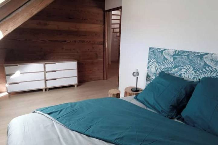 Location de vacances pour 6 personnes, avec balcon à Orchamps-Vennes - 3