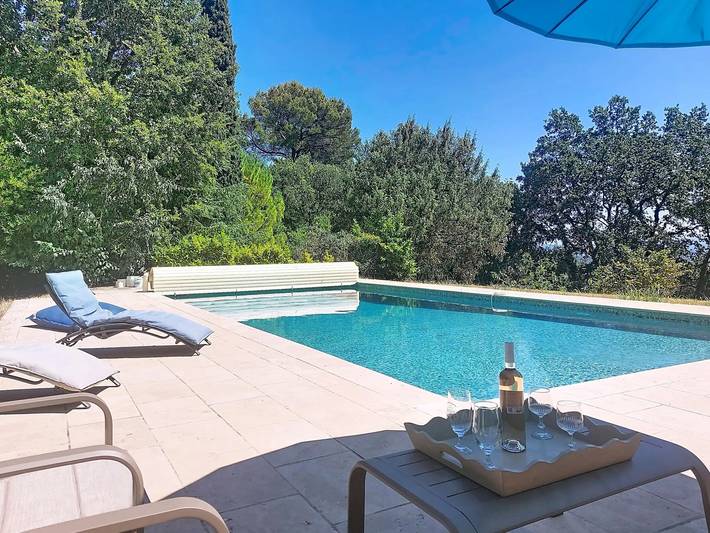 Villa pour 4 personnes, avec piscine et jardin, animaux acceptés à Draguignan - 2