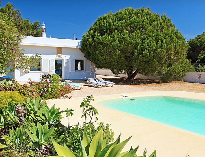 Casa de férias "Casa da Guarda- Nature Lovers" com vista para o mar in Alvor, Distrito de Faro
