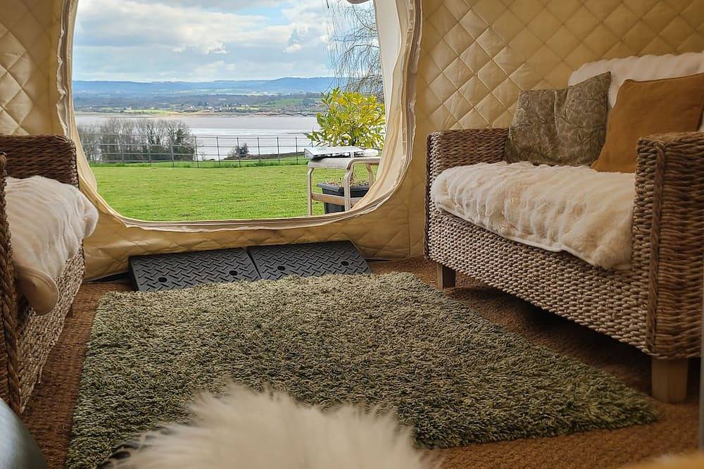 The Riverside Retreat in Gloucestershire