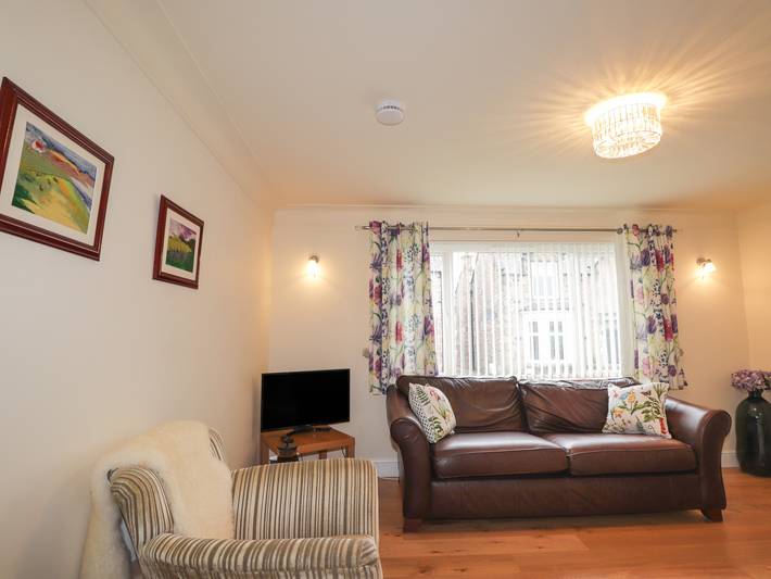 Ferienhaus für 4 Personen, mit Garten in Inverness - 3