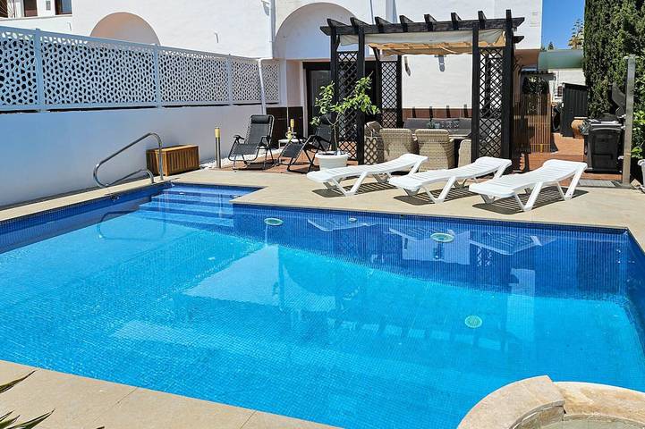 Chalet voor 6 personen, met tuin en balkon in Mijas Costa