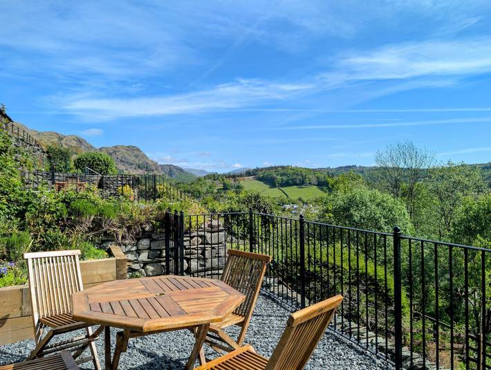 Cottage for 4 people, with Garden and View as well as Lake view in Coniston