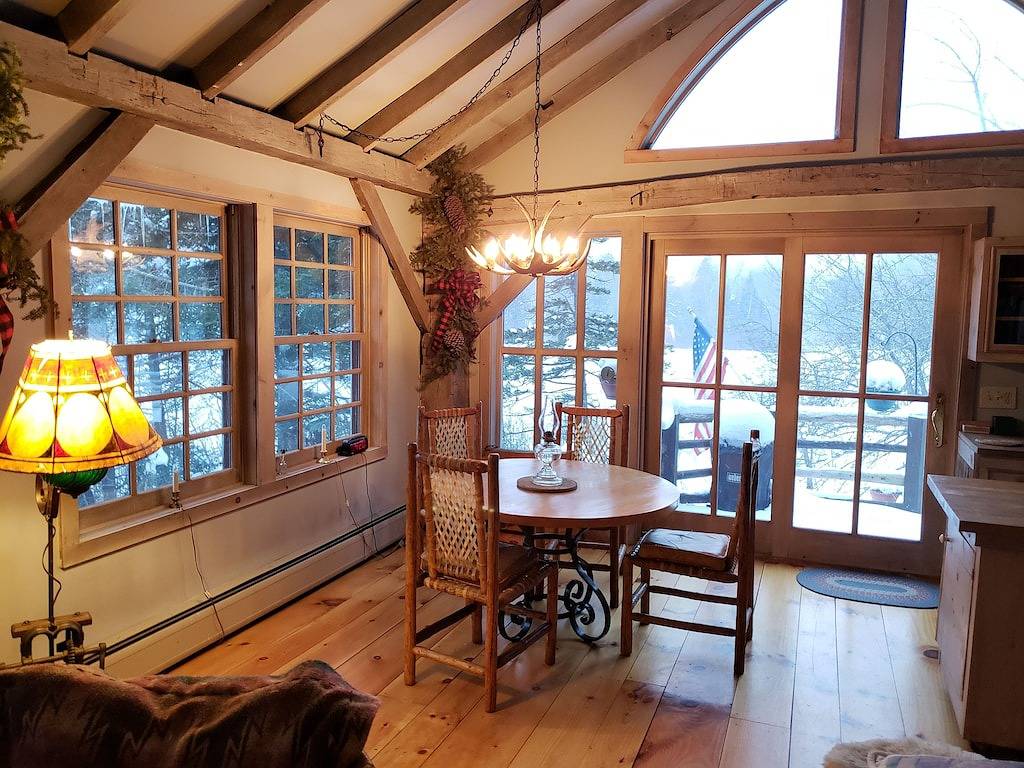 Schönes Flitterwochen-Häuschen, durch Manchester-Mitte Vermont in Bromley Mountain, Green Mountain National Forest