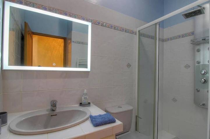 Location de vacances pour 2 personnes, avec jardin dans Filitosa - 2