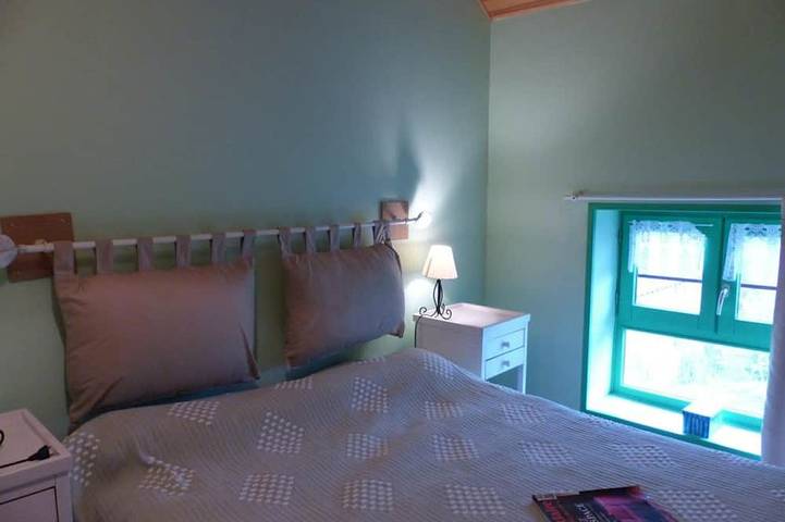 Gîte pour 7 personnes, avec jardin à Barrais-Bussolles - 4