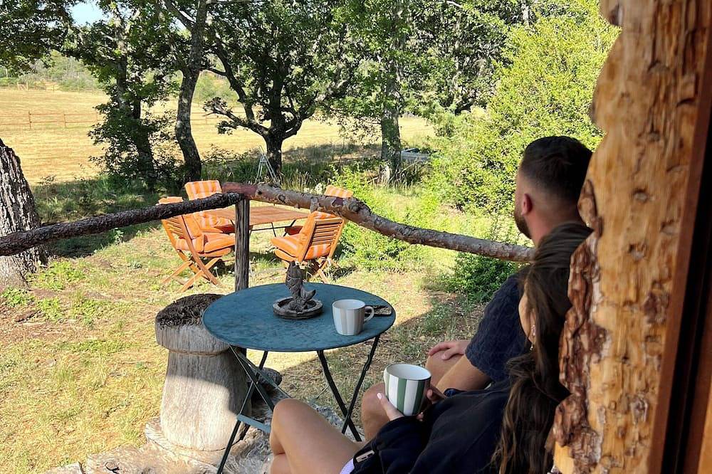 Le Charme D'une Cabane, le Confort en Plus in Aups, Brignoles region