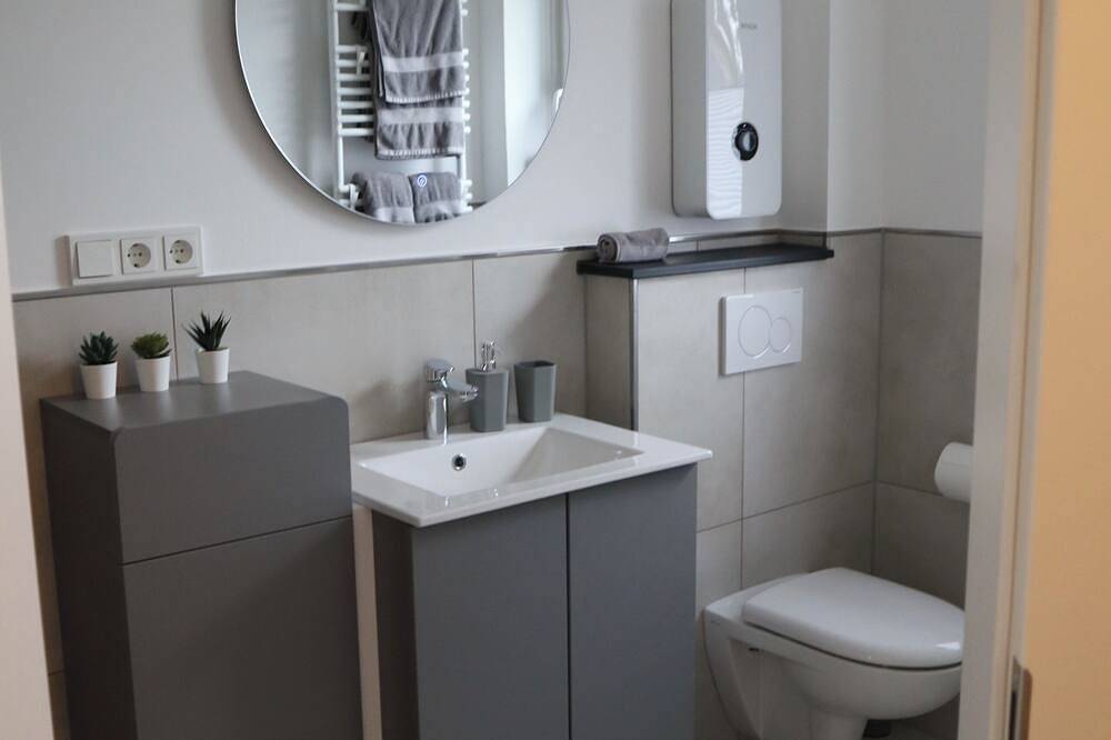 Ganze Wohnung, Wunderschönes neu renoviertes Apartment mitten in Heiligenstadt in Heilbad Heiligenstadt, Region Eichsfeld