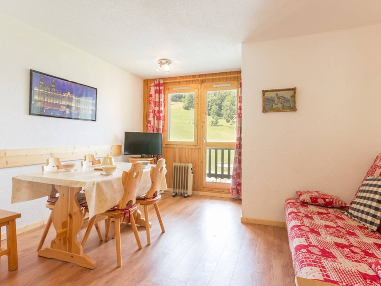 Estudio entero, Estudio renovado cerca de las pistas con balcón in La Plagne, Bellentre