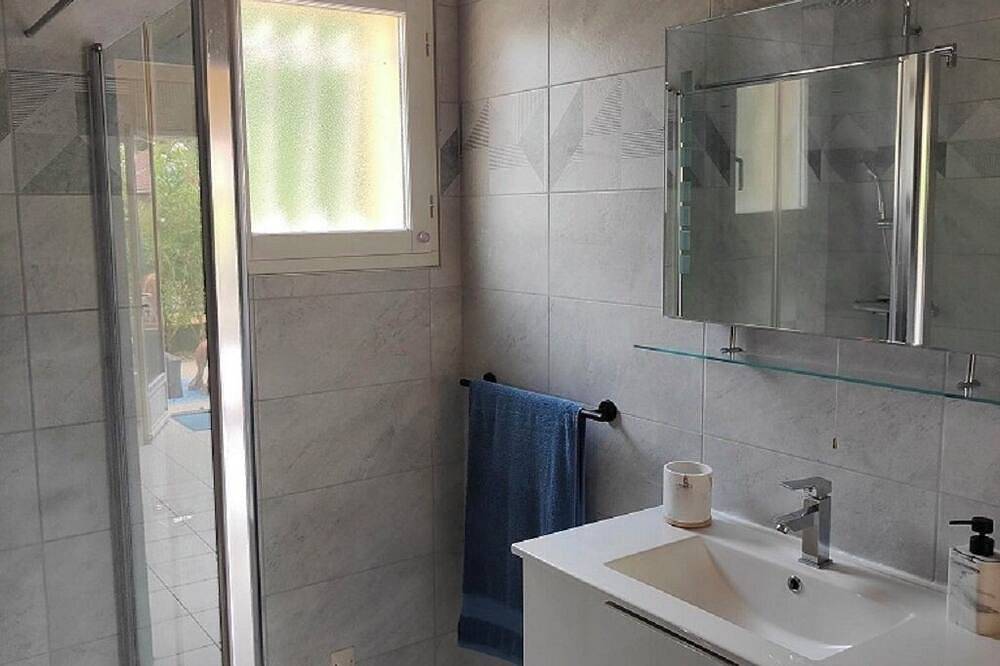 Maison 4/5 pers proche lac et ocean in Hourtin, Parc naturel régional du Médoc