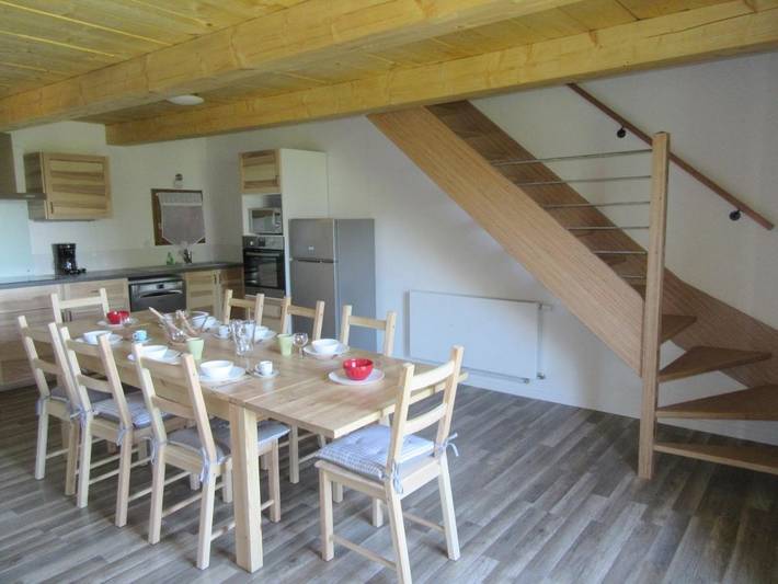 Appartement de vacances pour 8 personnes, avec Balcon et Terrasse ainsi que Jardin et Vue