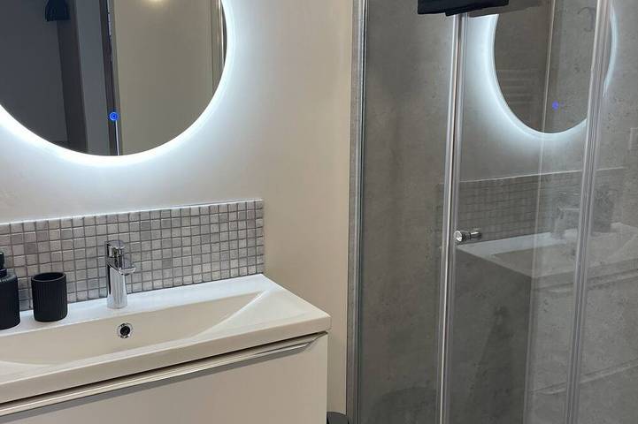 Gîte pour 10 personnes, avec jardin et terrasse à Lambersart - 4