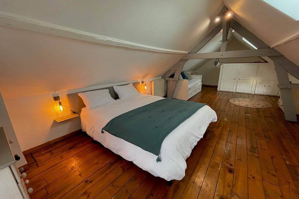 Maison Tournesol : Gîte avec Spa Privatif à Sarlat in Sarlat-la-Canéda, Périgord Noir