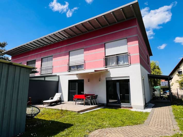 Ferienwohnung für 6 Personen, mit Terrasse und Garten, kinderfreundlich in Hirschaid