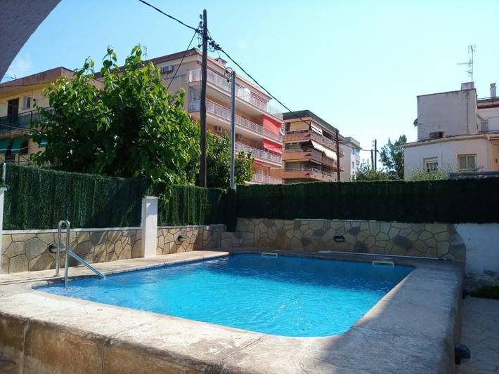 Villa pour 6 personnes, avec jardin ainsi que terrasse et piscine à Calafell - 4
