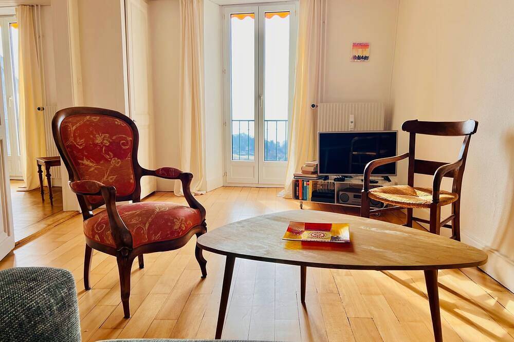 Ganze Wohnung, Ferienwohnung \"La Vigneronne,, Appartement Le Lac\" in Chailly-Montreux, Montreux