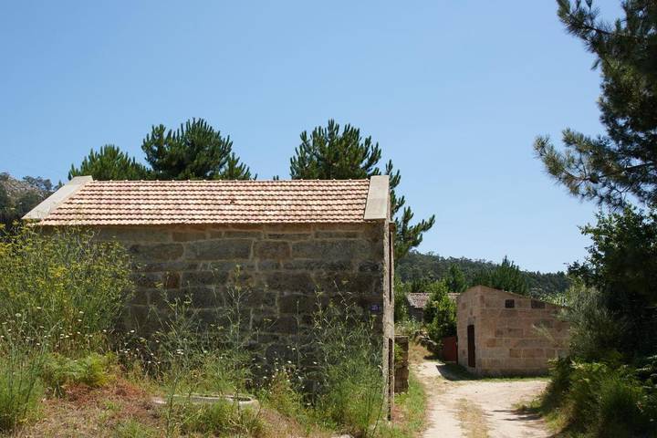 Casa rural para 6 personas, con Terraza y Jardín además de Piscina y Vistas en Rias Baixas - 3
