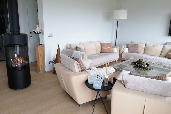 Maison de vacances pour 6 personnes, avec jacuzzi et sauna ainsi que jardin et terrasse