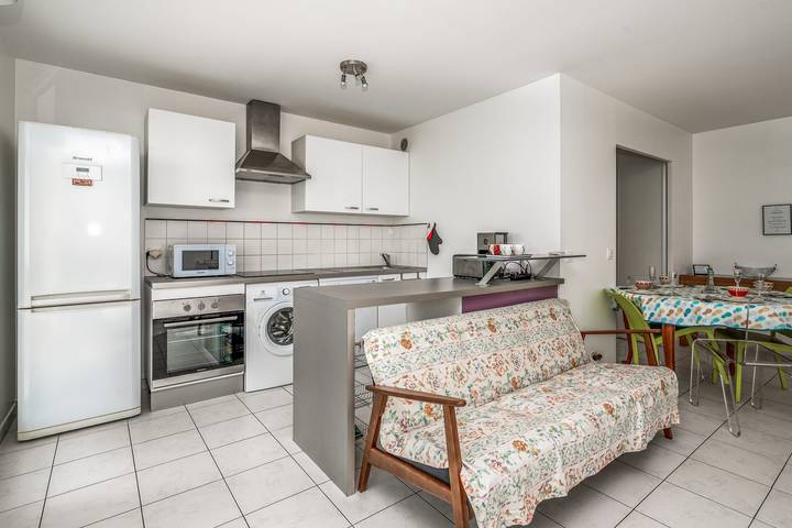 Gîte pour 4 personnes, avec terrasse, adapté aux familles dans Plage Carras Nice - 4