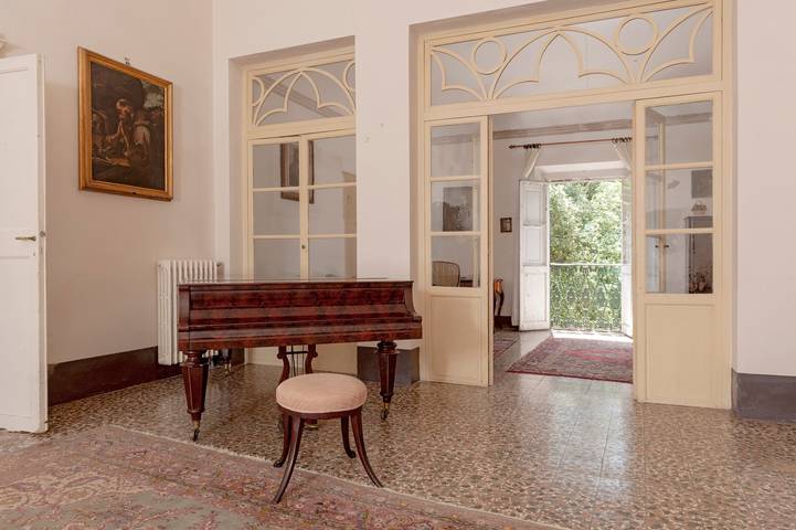 Villa Ott con Piscina Privata, Giardino Privato e Wi-Fi in Crespina Lorenzana, Colline Pisane