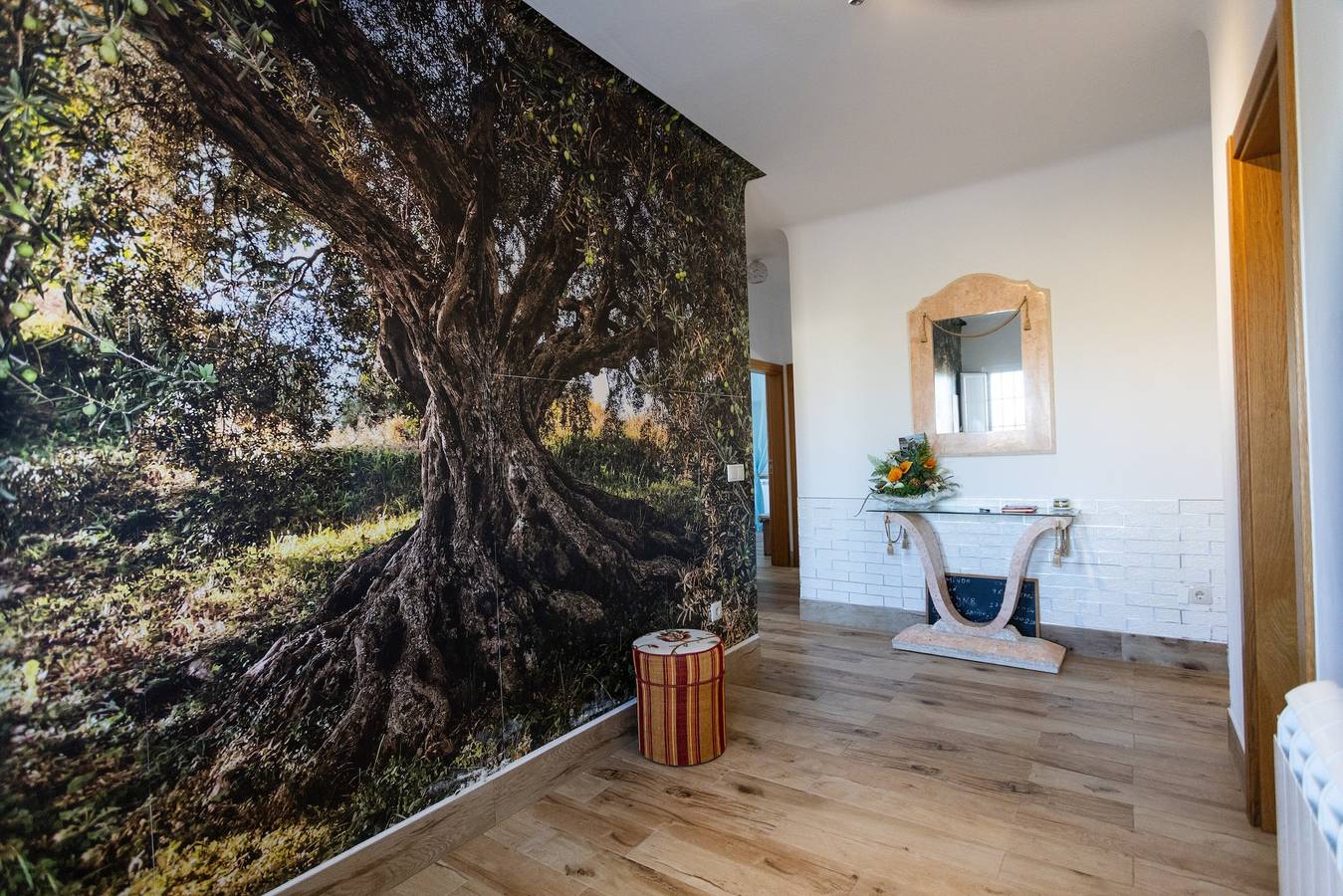 Geheel appartement, Landhuis Das Oliveiras met Privéterras, Gedeelde Tuin en Airconditioning in Uniao de Freguesias Idanha-a-Nova e Alcafozes, Castelo Branco District