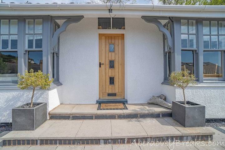 Cottage for 8 people, with balcony, with pets in Aberdyfi