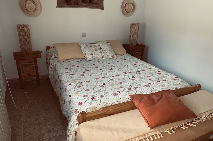 Very bright villa with many spaces outside in Santa Cruz del Retamar, Toledo Province