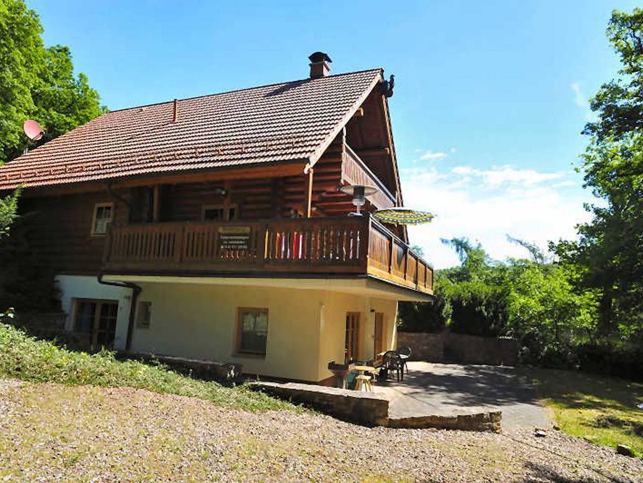 Blockhaus - Doppelzimmer (Appartement 3) in Sangerhausen, Harzvorland