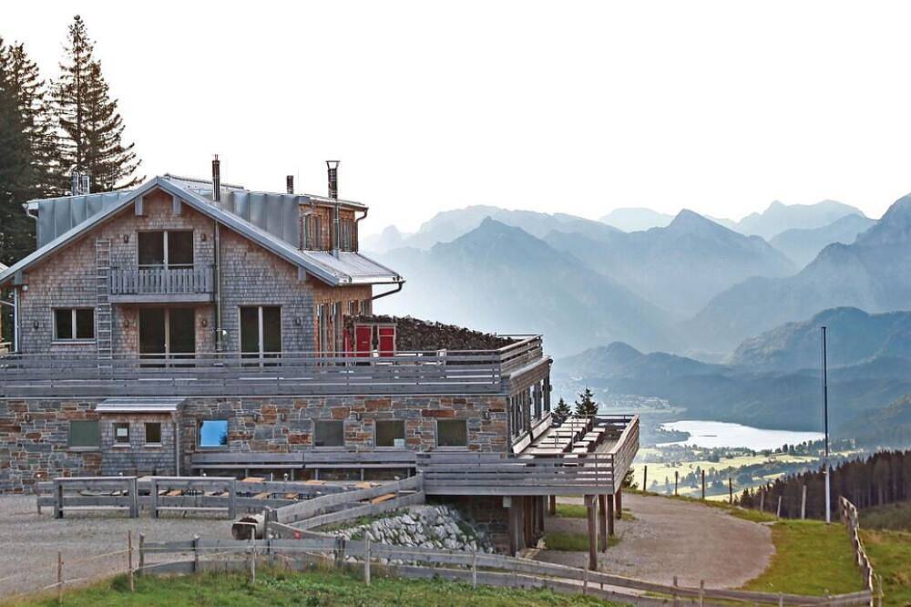 Appartamento intero, Vacation apartment in the Allgäu in Nesselwang, near Alpspitzbahn in Nesselwang, Svevia (Bavaria)
