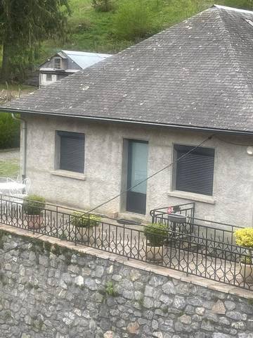 Gîte pour 6 personnes, avec jardin et vue, animaux acceptés à Arreau