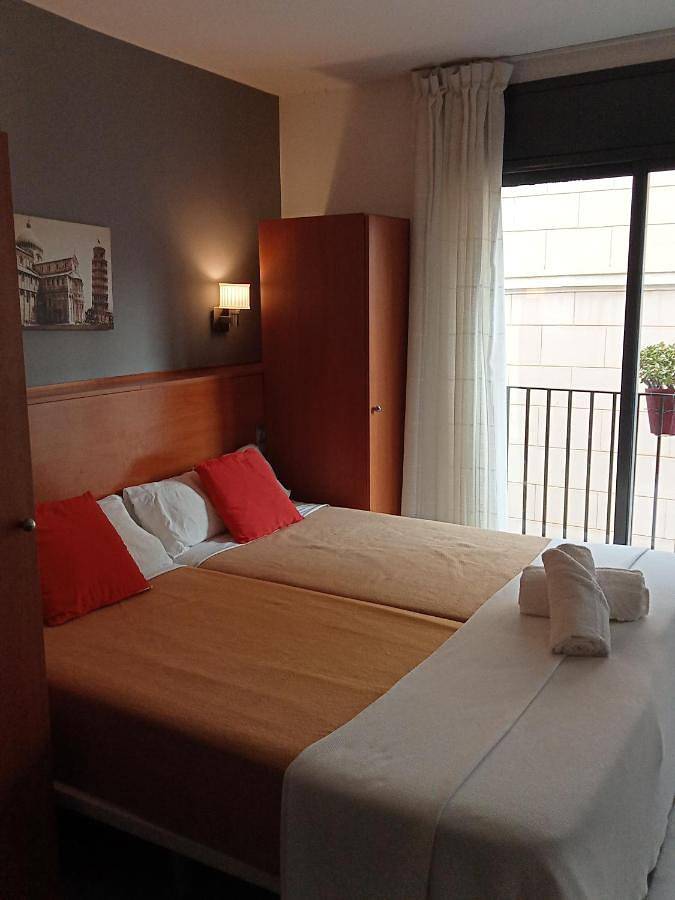 Appart’hôtel pour 2 personnes, avec Terrasse et Vue à Sitges - 3