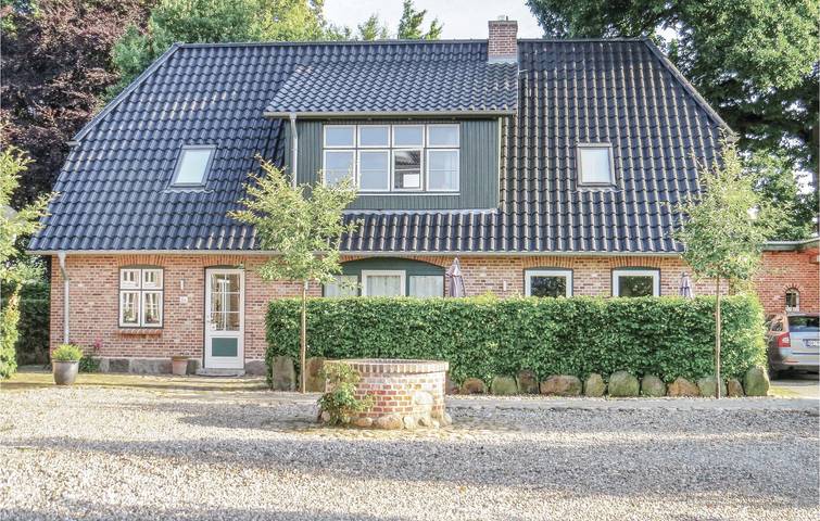 Bauernhof für 6 Personen, mit Terrasse und Sauna in Schwansen