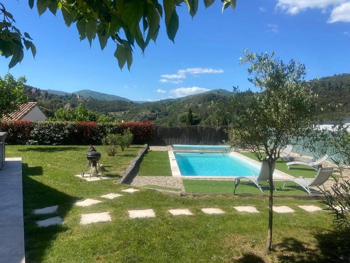 Location de vacances pour 4 personnes, avec jacuzzi ainsi que piscine et jardin à Pont-de-Labeaume - 2