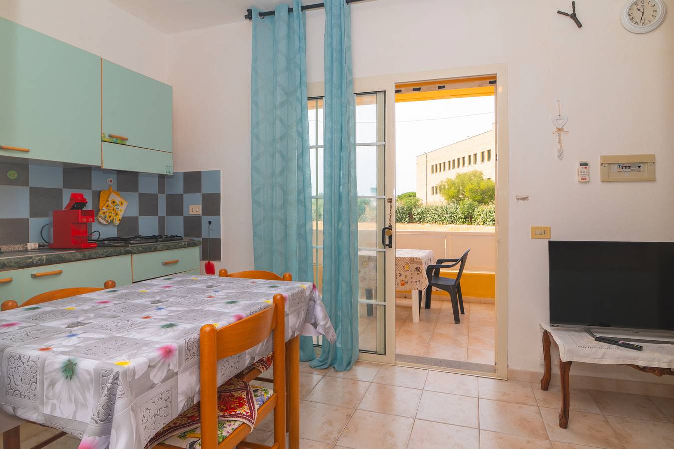 Apartamento entero, Apartamento 'The Lion's Head' con Terraza Privada, Wi-Fi y Aire Acondicionado in Olbia, Gallura