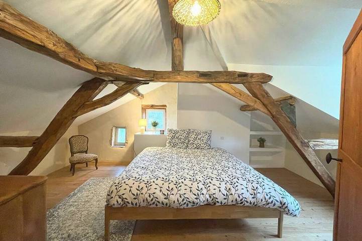 Location de vacances pour 6 personnes, avec jardin à Issac - 3