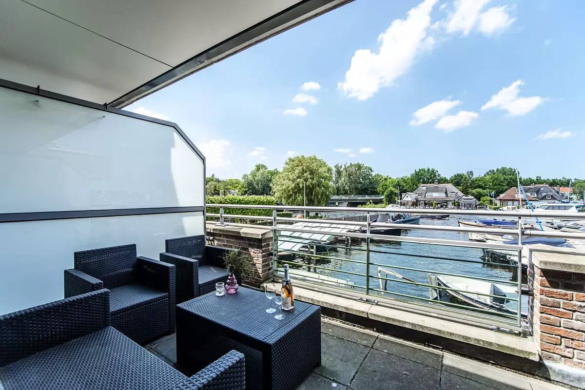 Vakantieappartement voor 4 Personen in Warmond, Nederlandse Noordzeekust