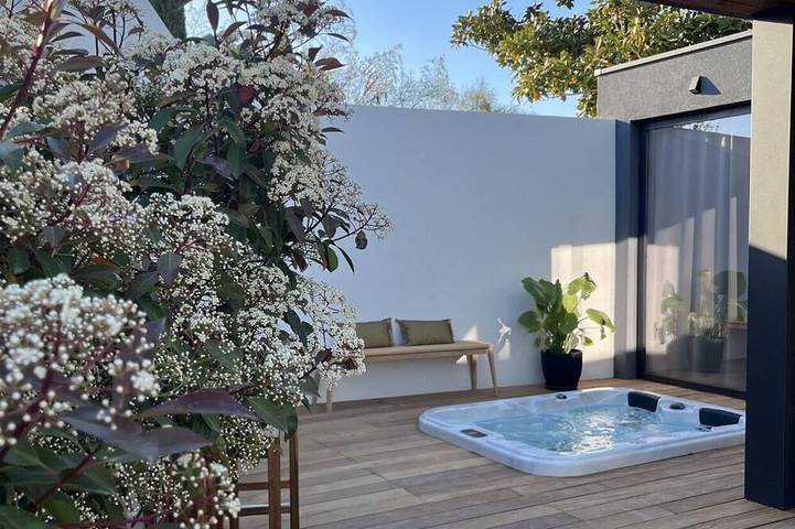 Albergue para 2 personas, con jacuzzi y jardín - 1