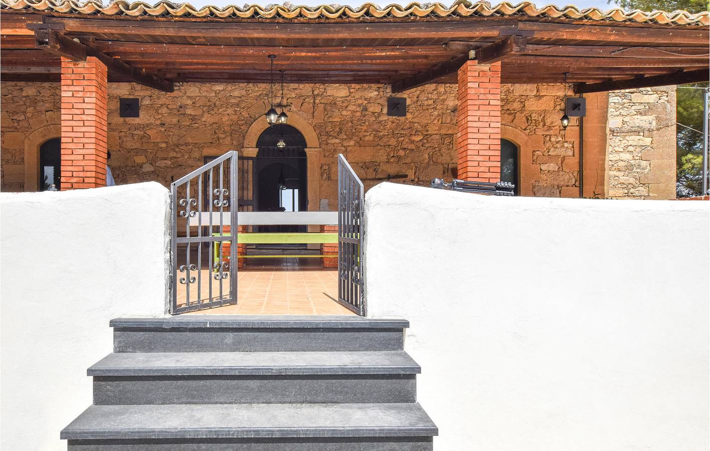 Appartement de luxe 5 étoiles : Climatisation, parking, piscine et Wi-Fi in Chiaramonte Gulfi, Province de Ragusa