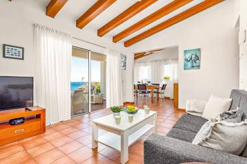 Villa in Es Mercadal, Coast of Menorca für 3 