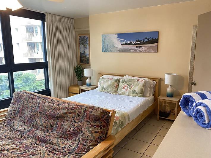 Vacation rental for 2 people, with terrace and pool on Oahu