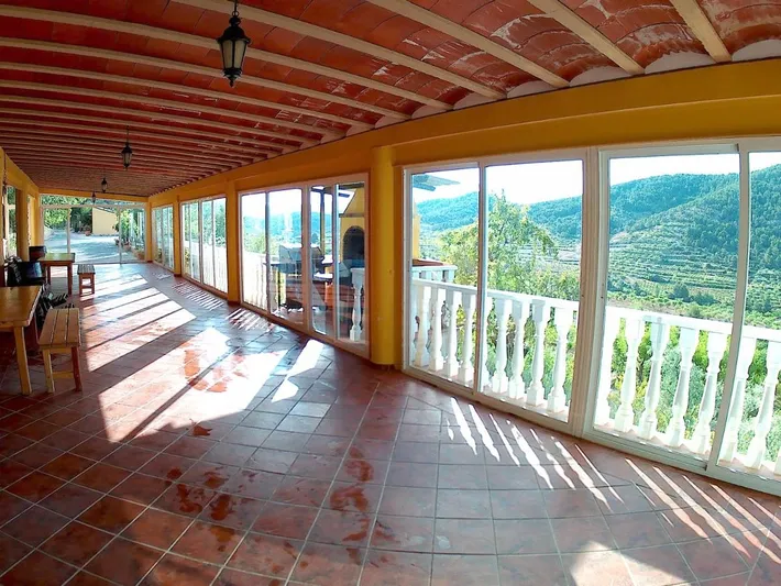 Maison de vacances pour 8 personnes, avec jardin ainsi que vue et piscine - 1