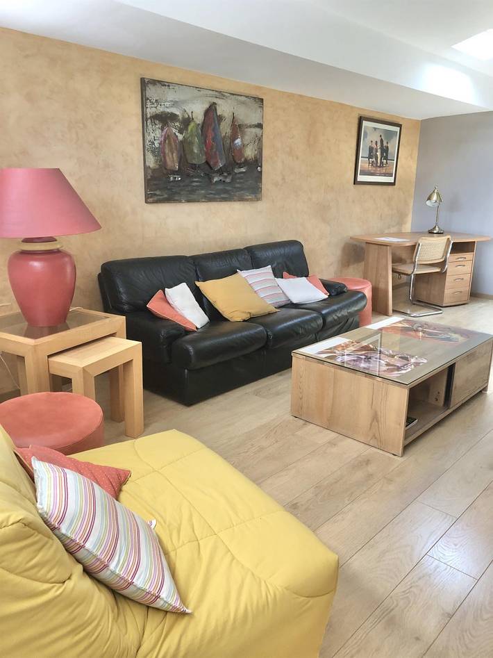 Gîte pour 3 personnes, avec terrasse et piscine dans l' Hérault - 2