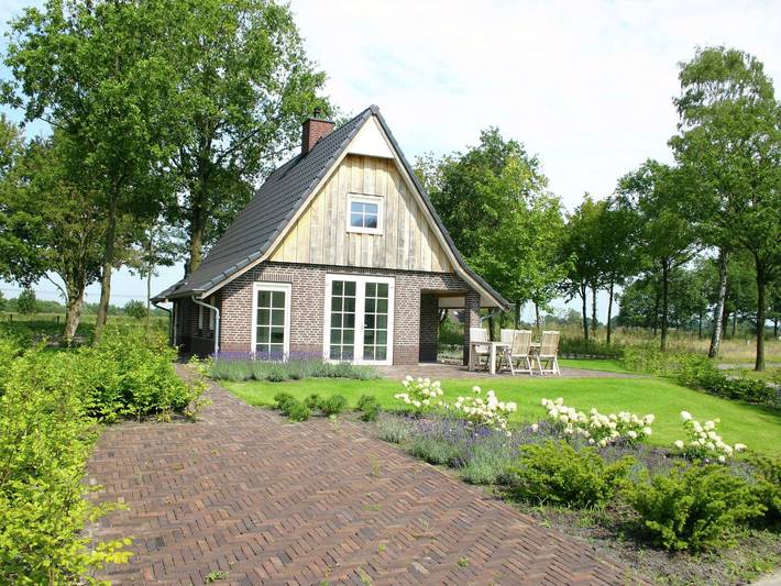 Villa voor 6 personen, met zwembad en tuin, kindvriendelijk - 1