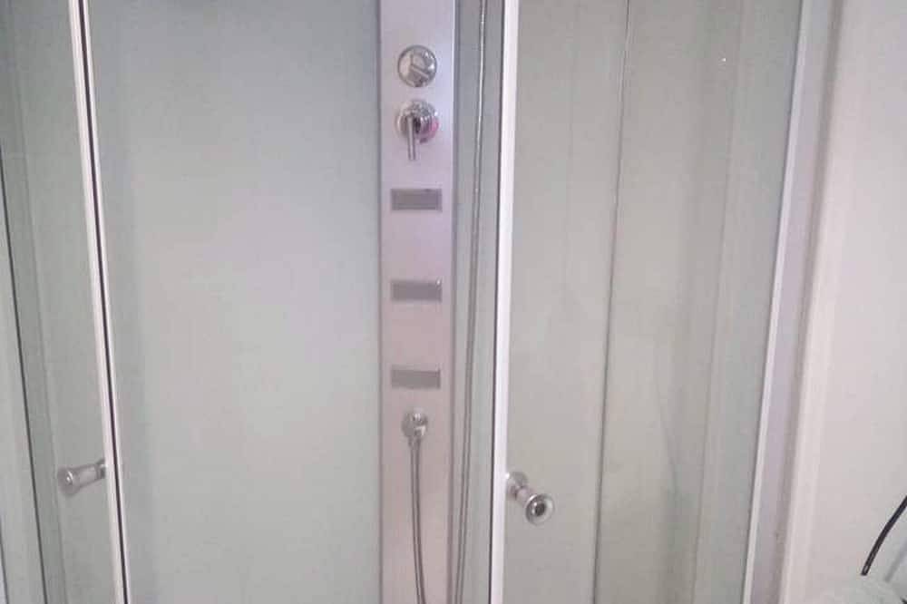 Ganze Wohnung, Homerez - Komfortables Apartment in Waterloo mit Jacuzzi - 78m² in Waterloo, Wallonisch-Brabant