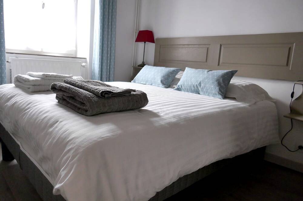 Domaine d'Adon ****  - Maison de charme rénovée 45m² à Adon(45) 2 couchages in Adon, Région de Montargis